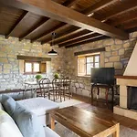 Rural Casa Roble -13802 *