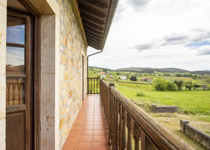 Rural Casa Roble -13802 Holiday home Guemes